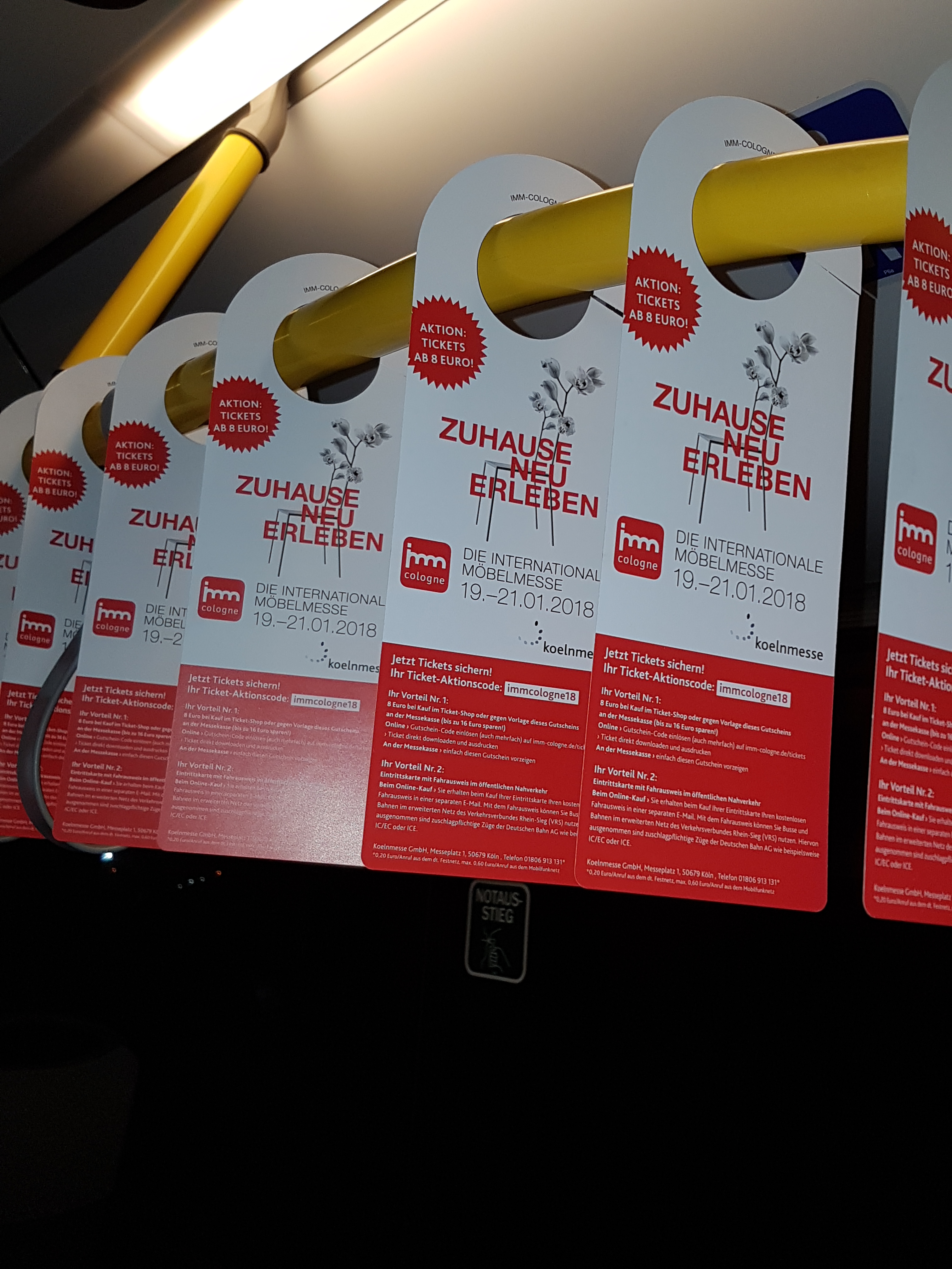 imm cologne Möbelmesse - Bus Innenraumwerbung